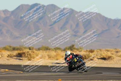 media/Jan-11-2025-CVMA (Sat) [[ddeb3f563a]]/Race 13-Amateur Supersport Open/